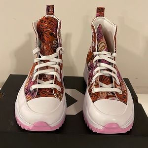 Converse Women’s Run Star Hike hi top sneakers.